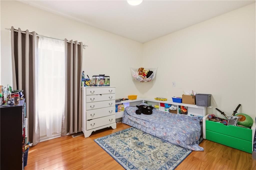 Photo 13 of 46 - 11305 N Holly Street, Kansas City, MO 64155