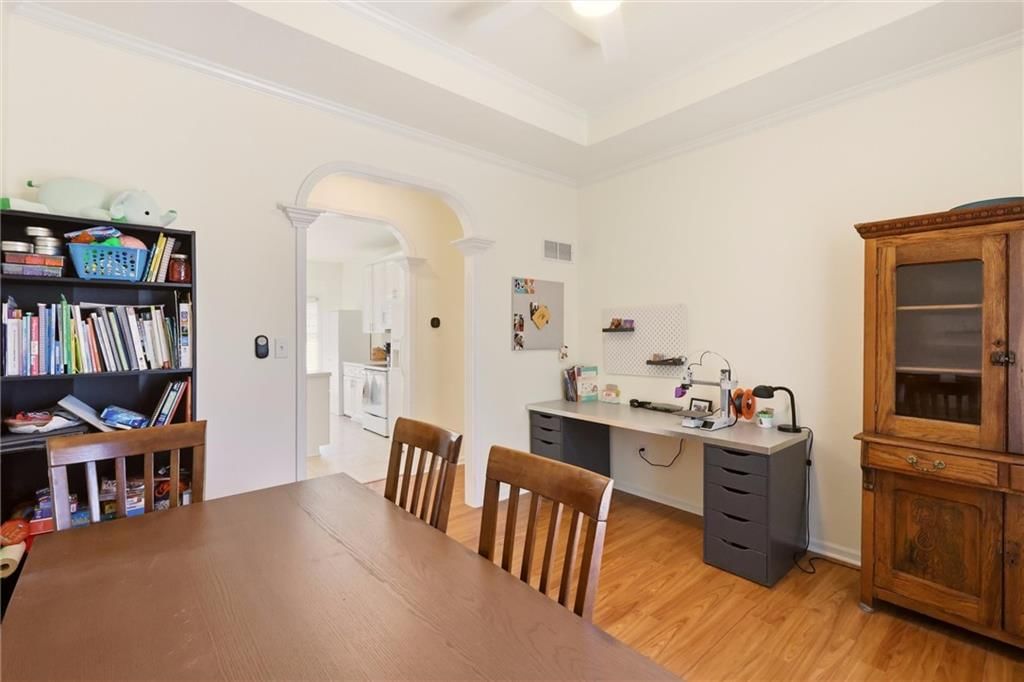 Photo 18 of 46 - 11305 N Holly Street, Kansas City, MO 64155
