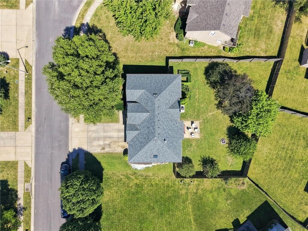 Photo 33 of 46 - 11305 N Holly Street, Kansas City, MO 64155