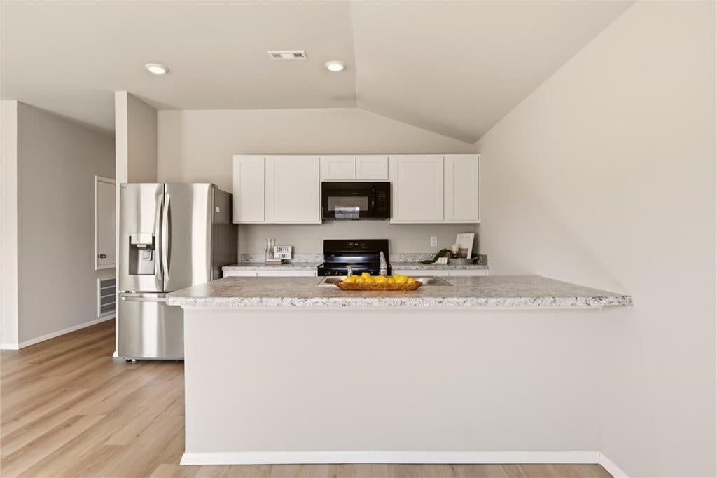 37815 W 207th Terrace — photo 9