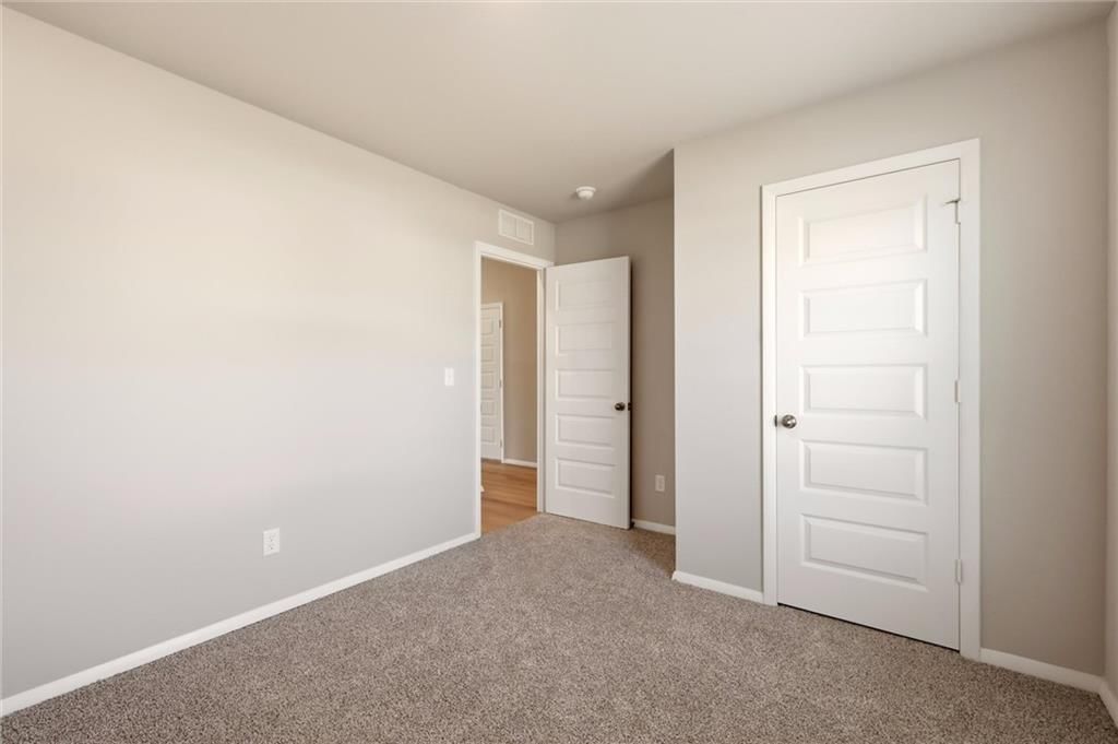 37815 W 207th Terrace — photo 23