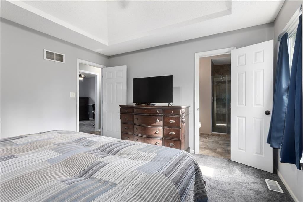 10636 N Holmes Street — photo 15
