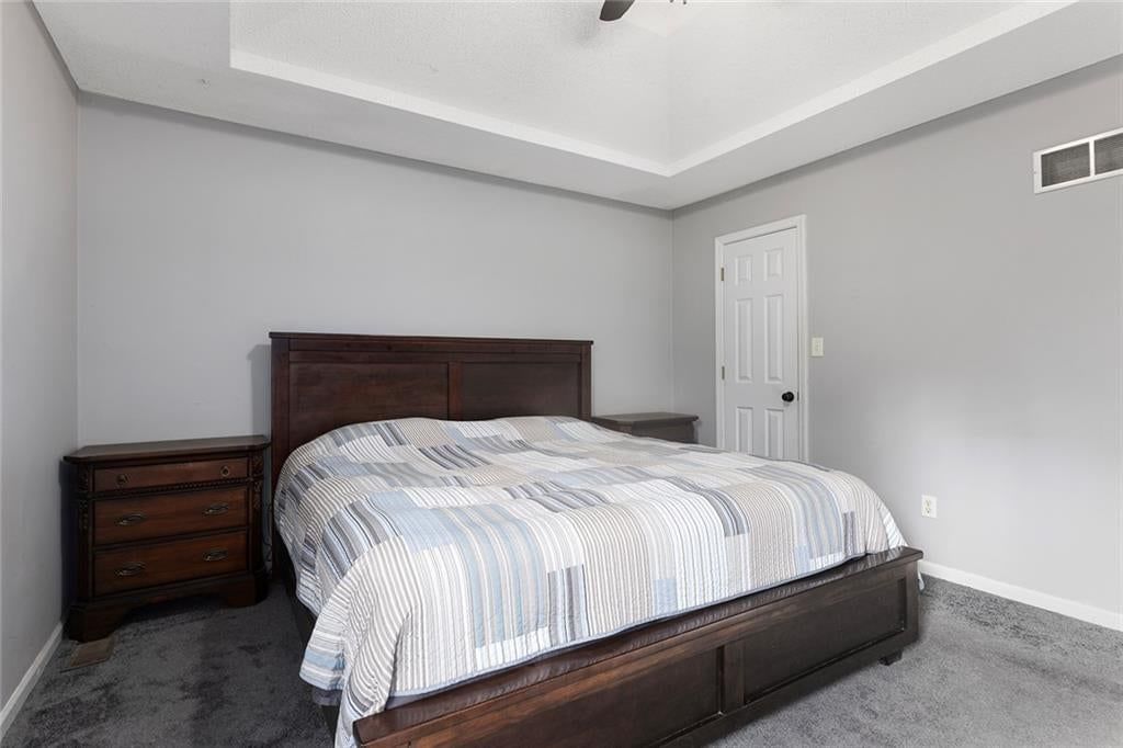 10636 N Holmes Street — photo 16