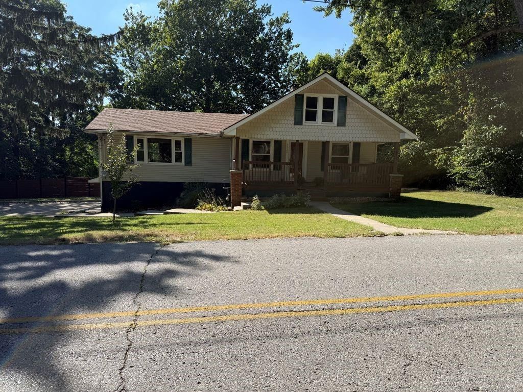 3526 N River Boulevard — photo 1