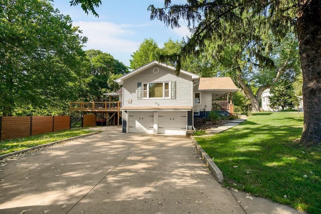 3526 N River Boulevard — photo 3