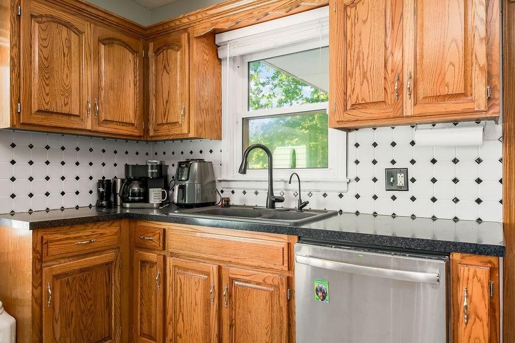 3526 N River Boulevard — photo 12