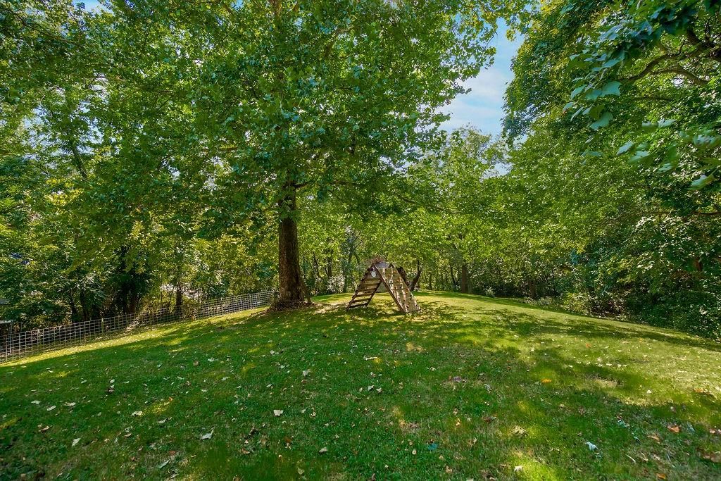 3526 N River Boulevard — photo 31
