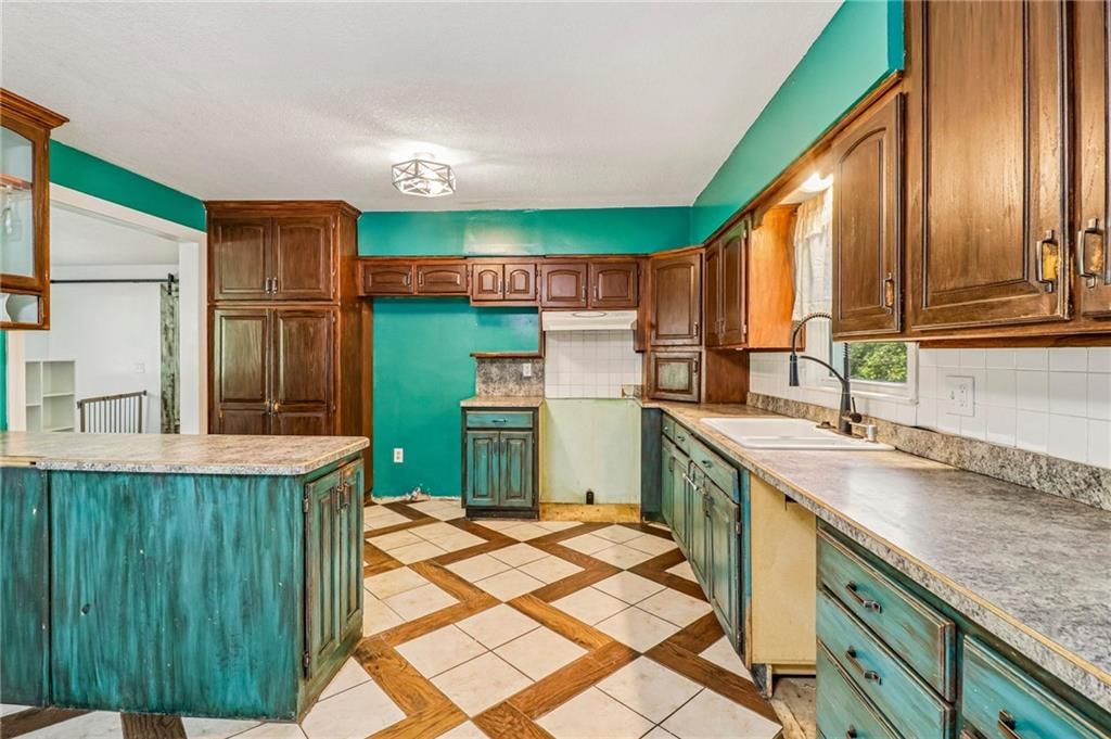 207 SW 19th Street — photo 13