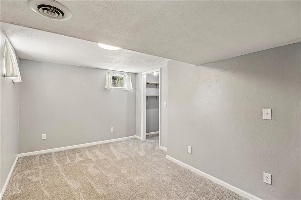 207 SW 19th Street — photo 30