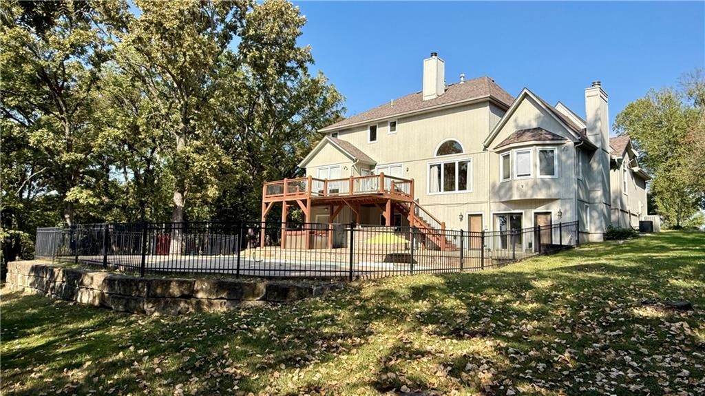 1515 Sugarland Parkway — photo 33