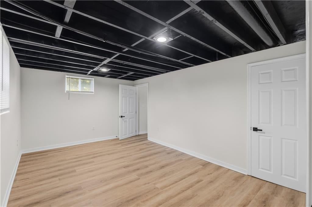 Photo 17 of 26 - 9130 E 44th Street, Kansas City, MO 64133