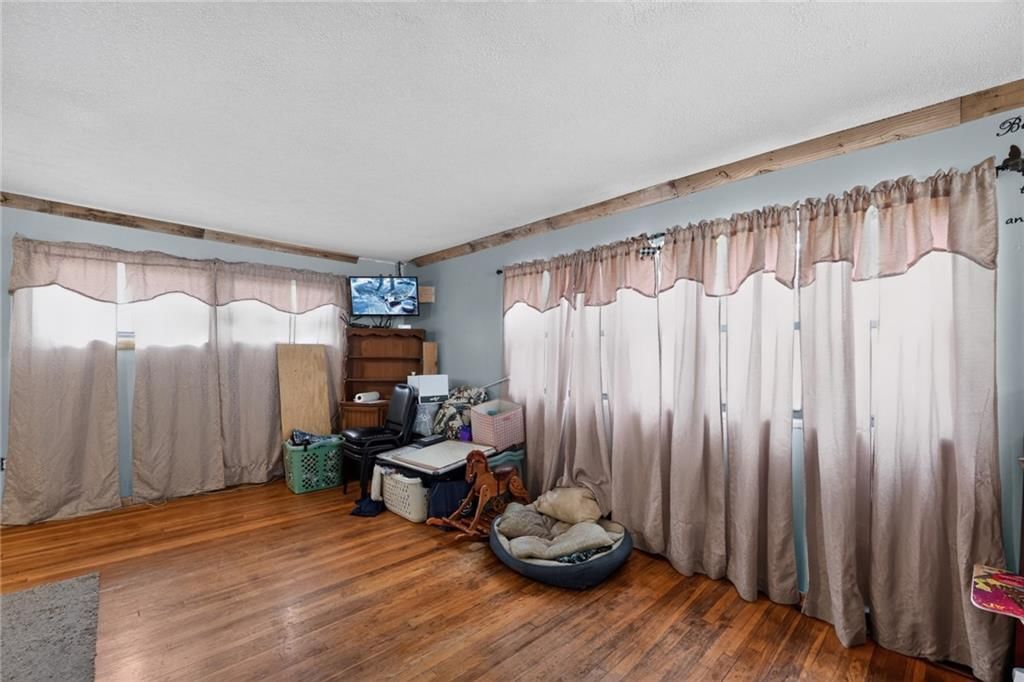 6711 Windsong Drive — photo 10