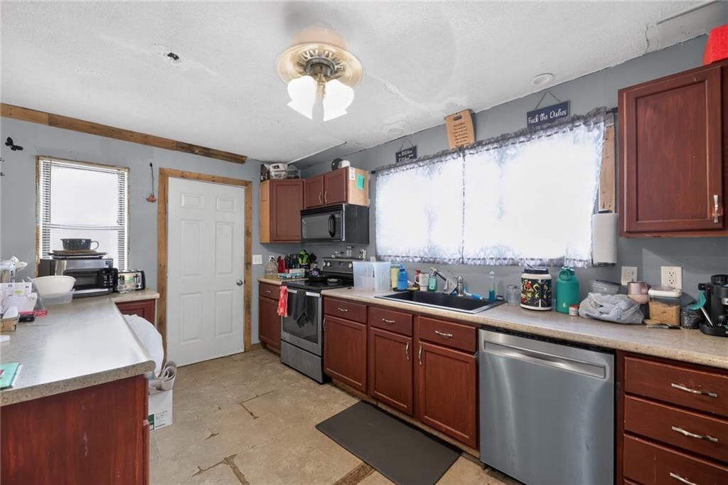 6711 Windsong Drive — photo 16