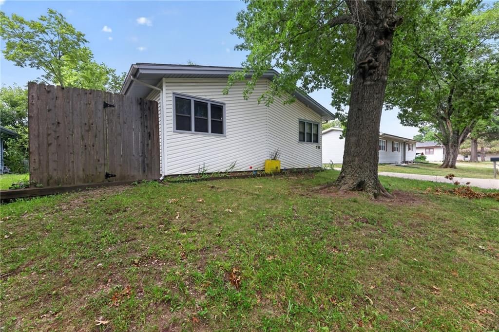 6711 Windsong Drive — photo 26
