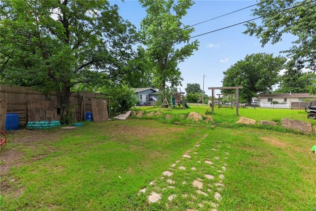 6711 Windsong Drive — photo 29