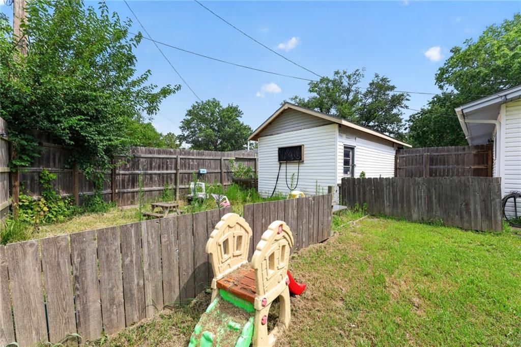 6711 Windsong Drive — photo 30