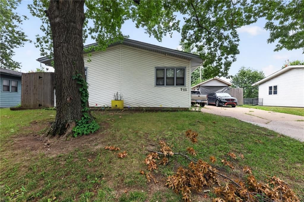 6711 Windsong Drive — photo 34