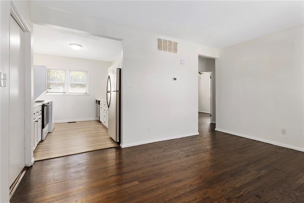731 W 25th Street — photo 6