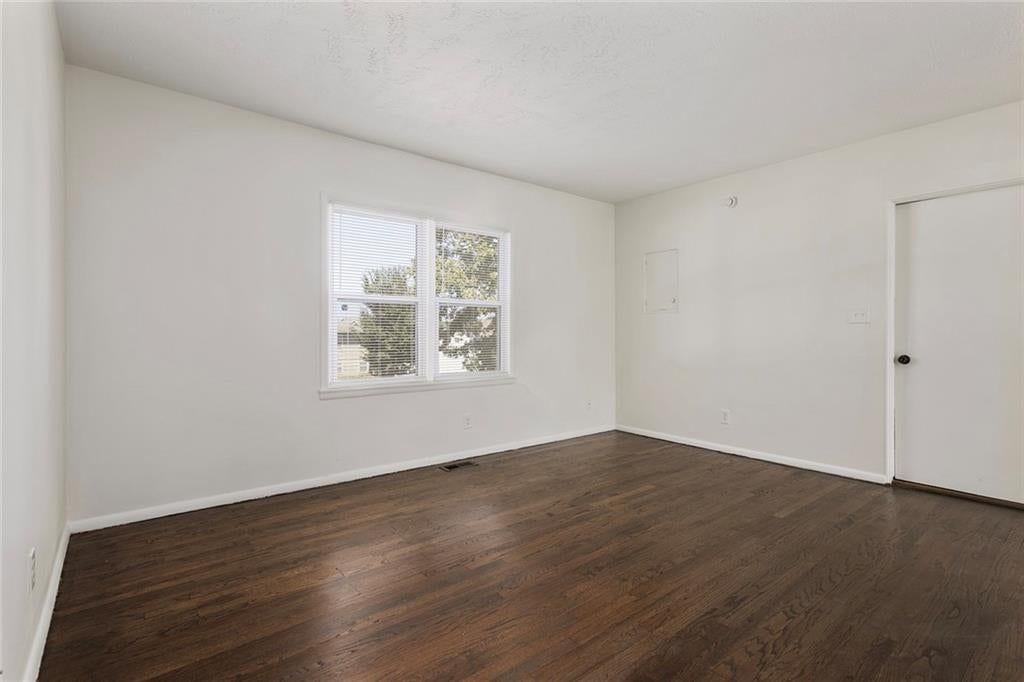 731 W 25th Street — photo 9