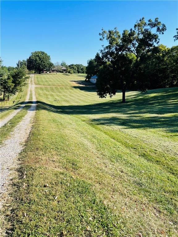 9556 Parallel Parkway — photo 4