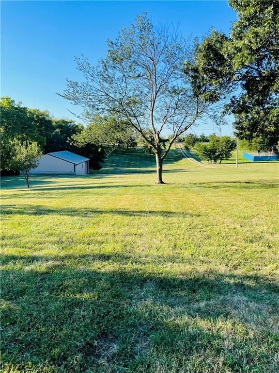 9556 Parallel Parkway — photo 5