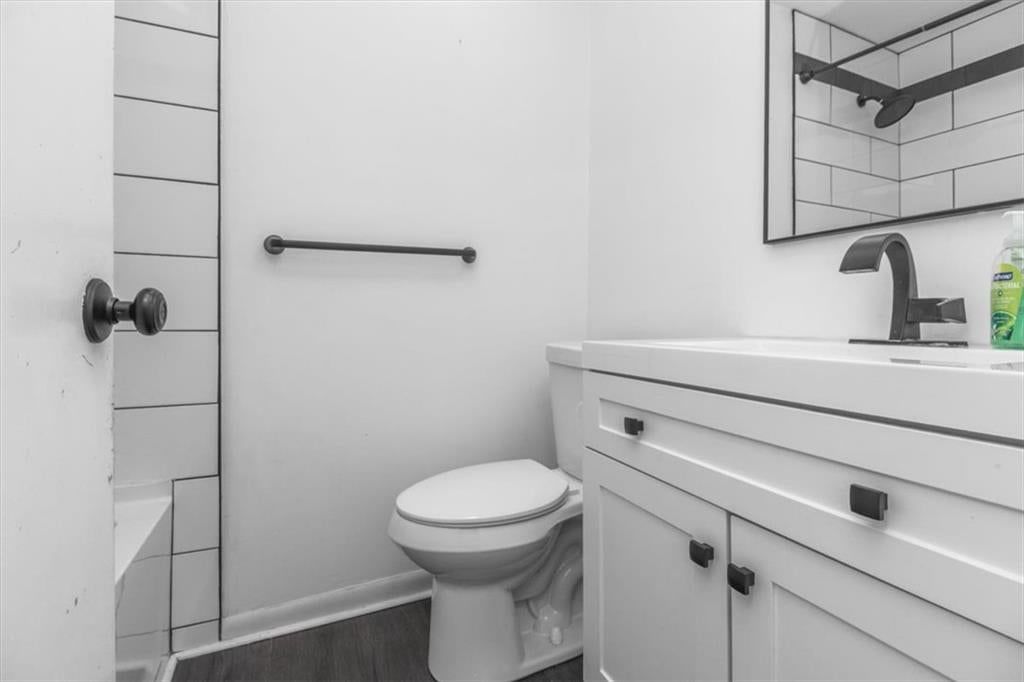 Photo 19 of 26 - 8302 Manning Avenue, Raytown, MO 64138