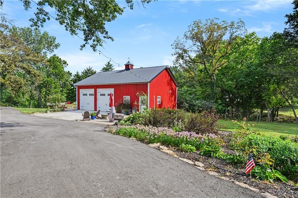 31470 W 89th Street — photo 18