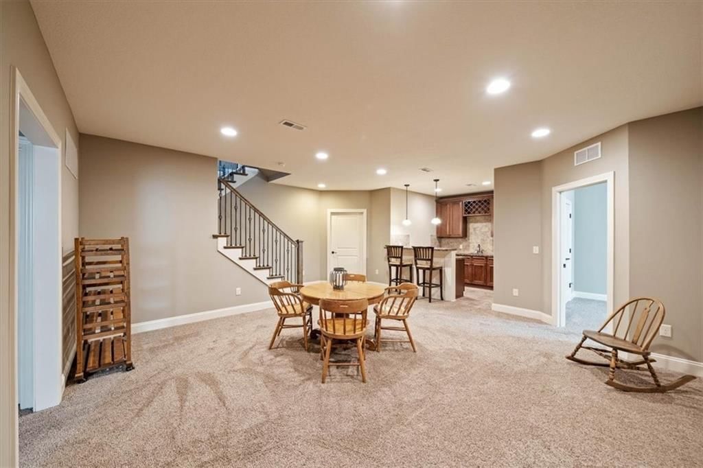 Photo 23 of 35 - 3111 N 118TH Terrace, Kansas City, KS 66109