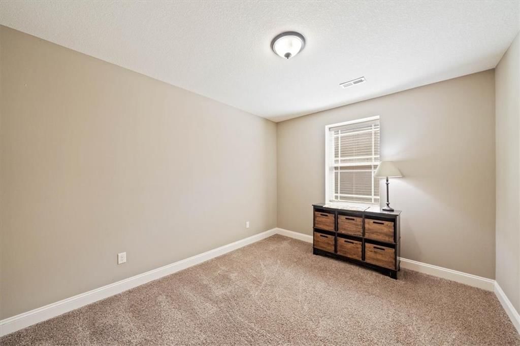 Photo 26 of 35 - 3111 N 118TH Terrace, Kansas City, KS 66109
