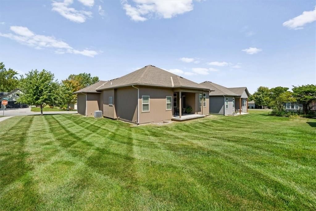 Photo 35 of 35 - 3111 N 118TH Terrace, Kansas City, KS 66109