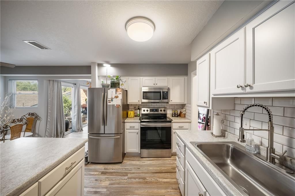 10124 W 96th Street — photo 22