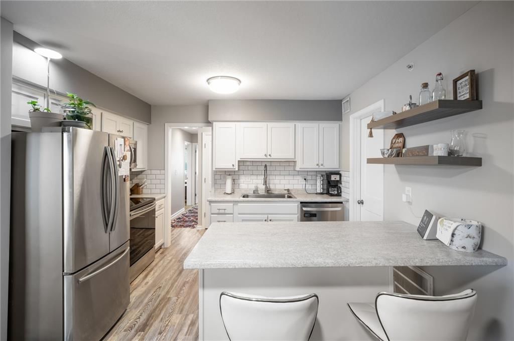 10124 W 96th Street — photo 24