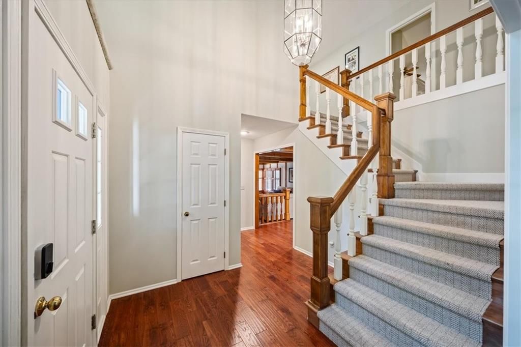 Photo 9 of 31, 4401 W 128th Street, Leawood, KS 66209