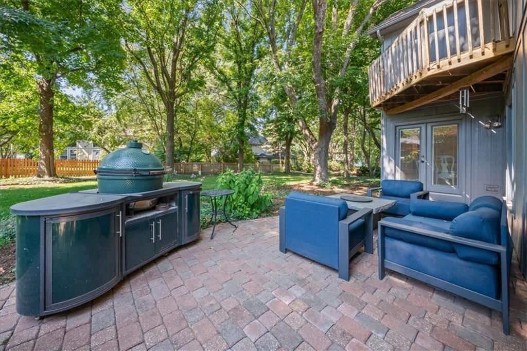 Photo 28 of 31 - 4401 W 128th Street, Leawood, KS 66209