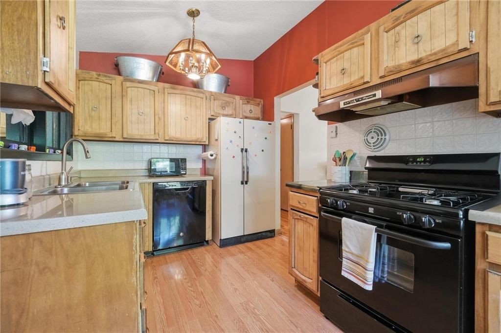 2301 NE 60th Terrace — photo 7
