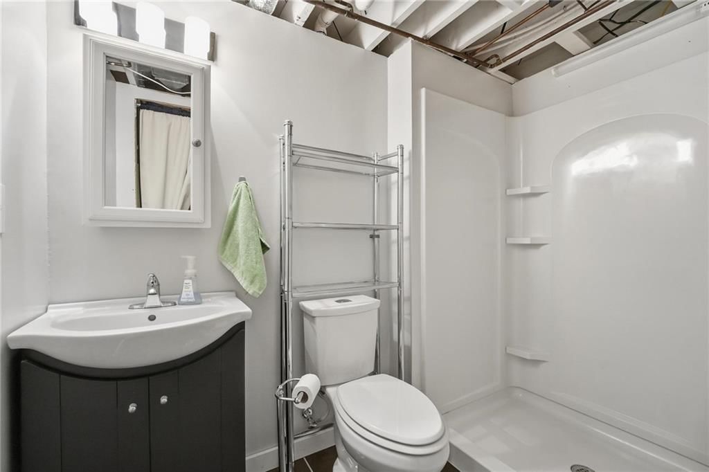 2301 NE 60th Terrace — photo 33