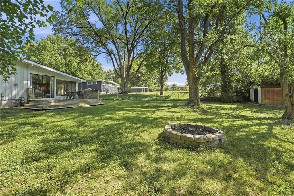 2301 NE 60th Terrace — photo 36