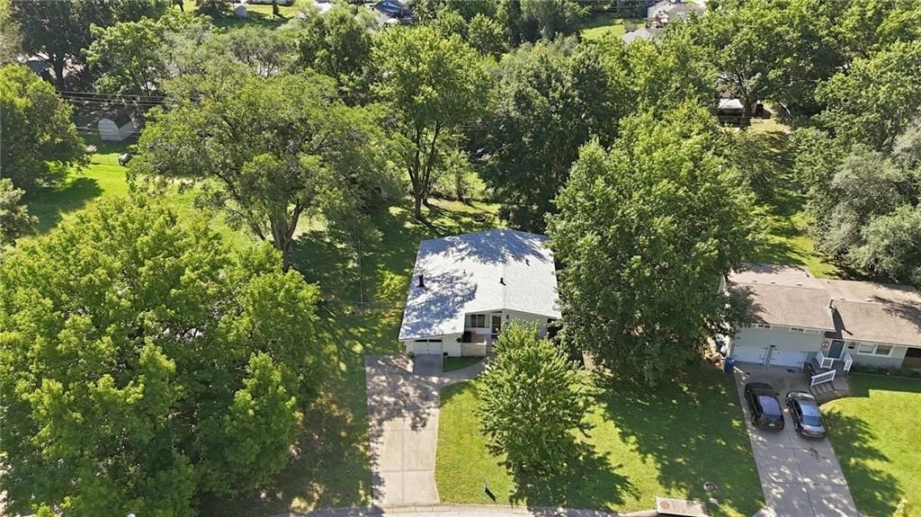 2301 NE 60th Terrace — photo 45