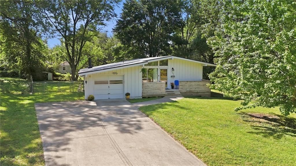 2301 NE 60th Terrace — photo 47