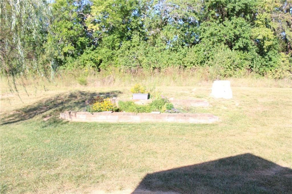 1661 Fall Creek Drive — photo 9