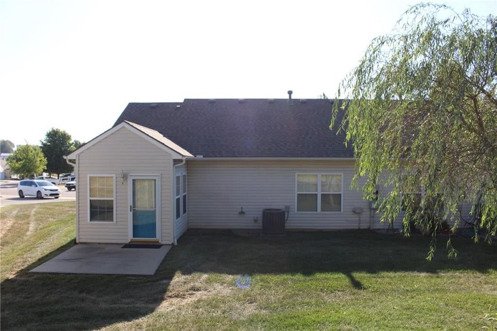 1661 Fall Creek Drive — photo 11