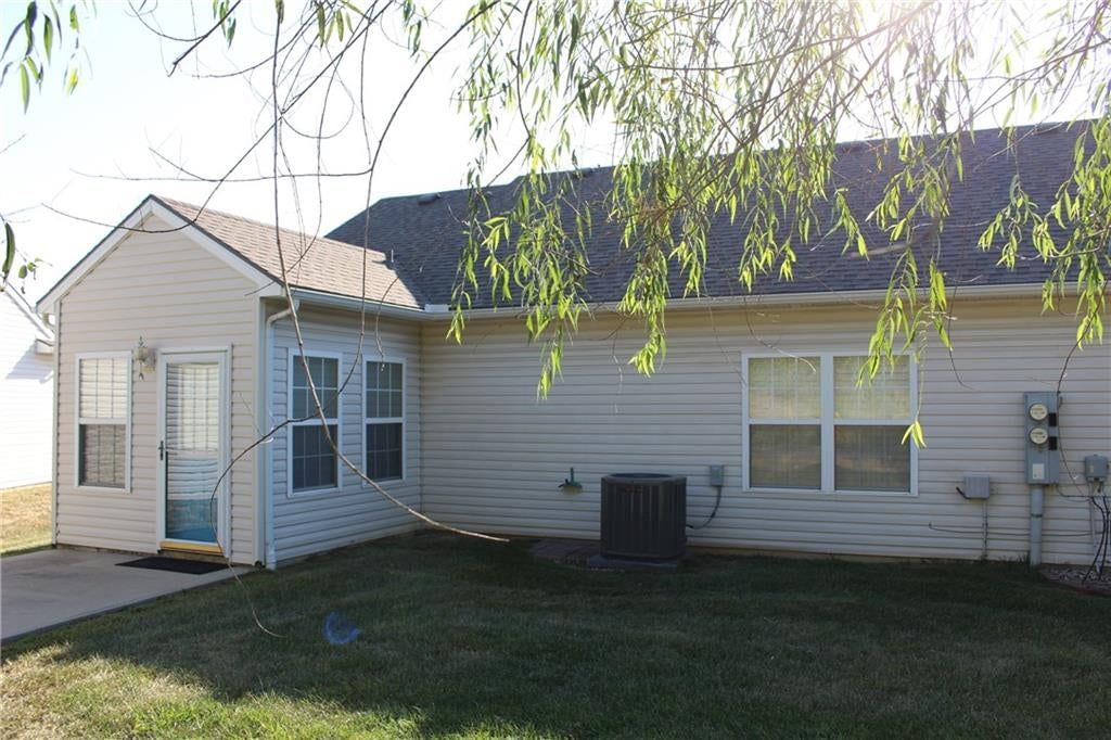 1661 Fall Creek Drive — photo 12