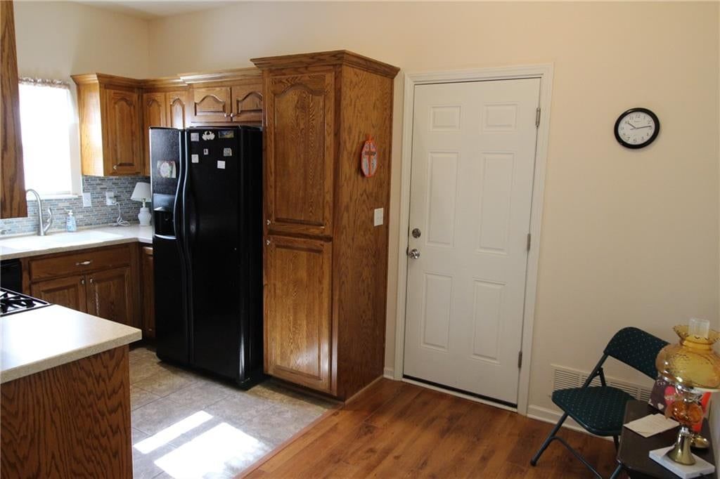 1661 Fall Creek Drive — photo 34