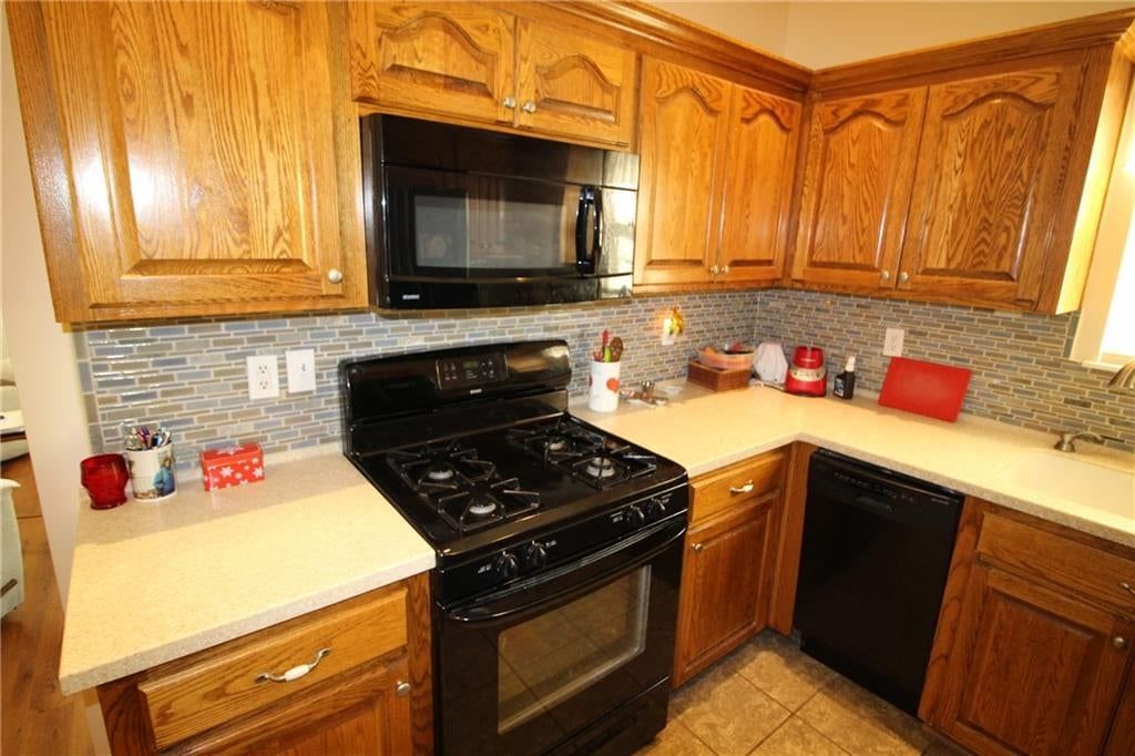 1661 Fall Creek Drive — photo 38