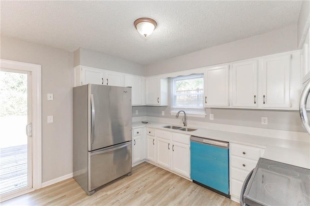 14802 W 149th Street — photo 10