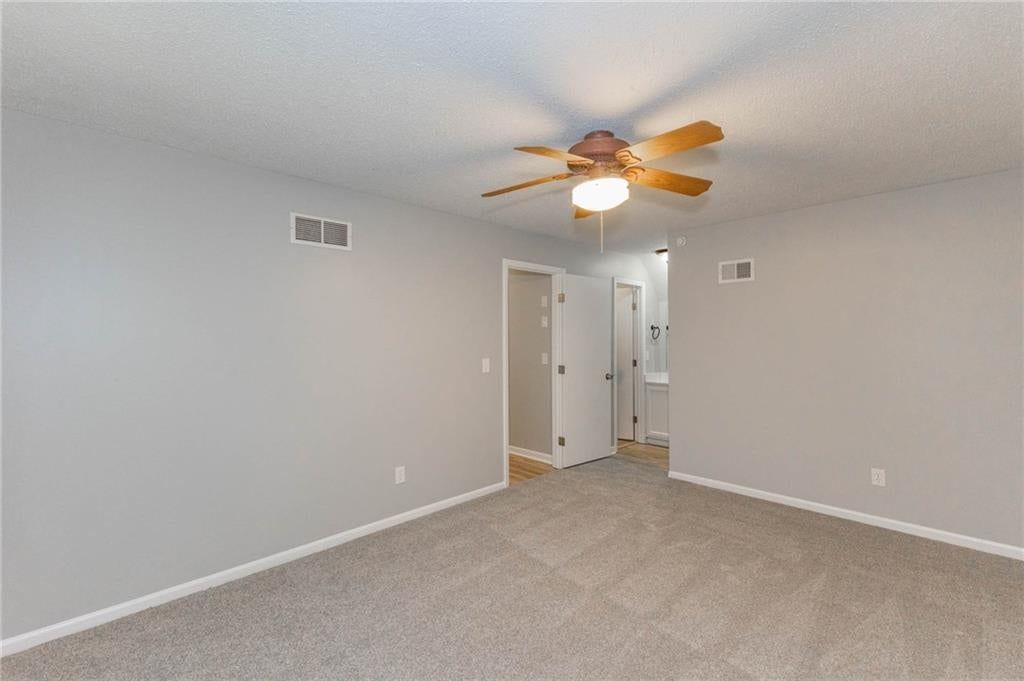 14802 W 149th Street — photo 26