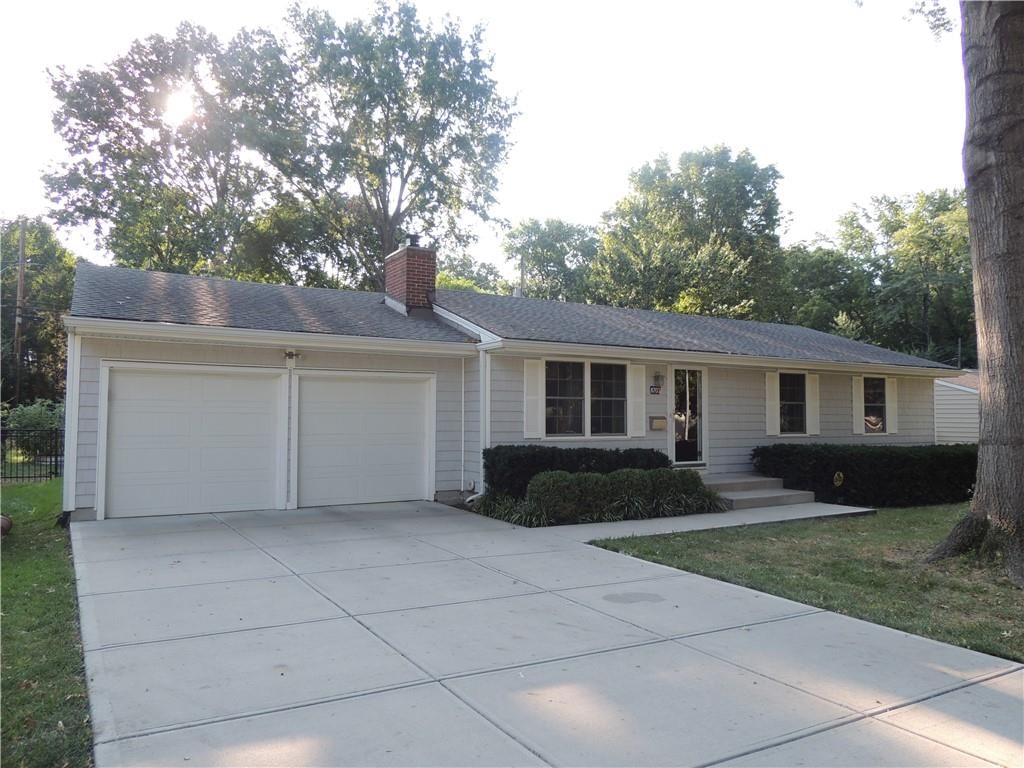 8703 Belleview Avenue — photo 1