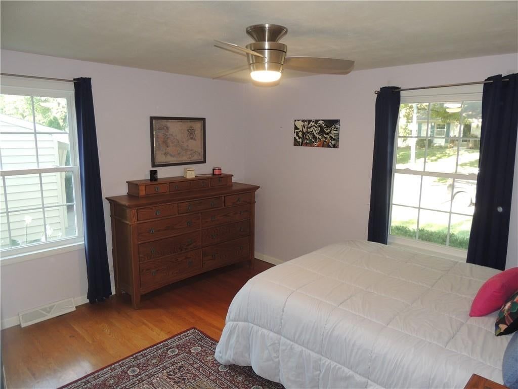 8703 Belleview Avenue — photo 15