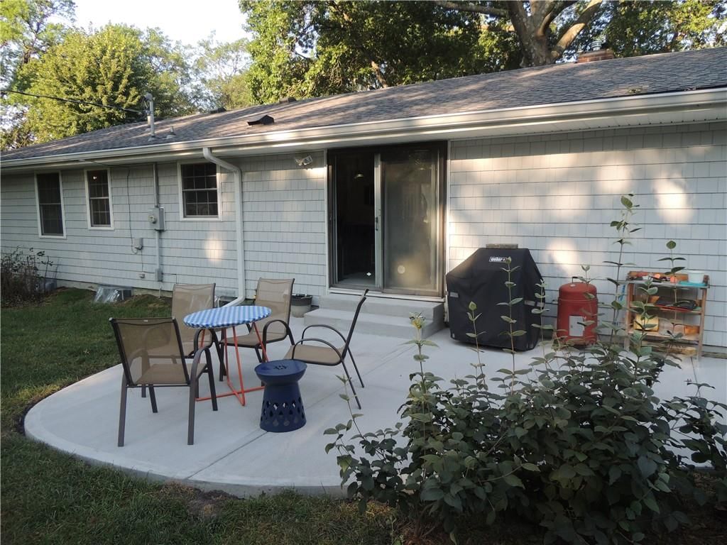 8703 Belleview Avenue — photo 23