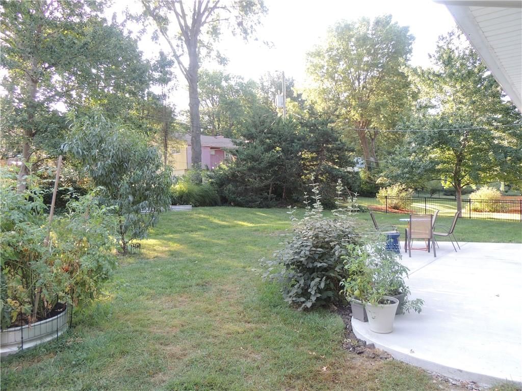8703 Belleview Avenue — photo 26